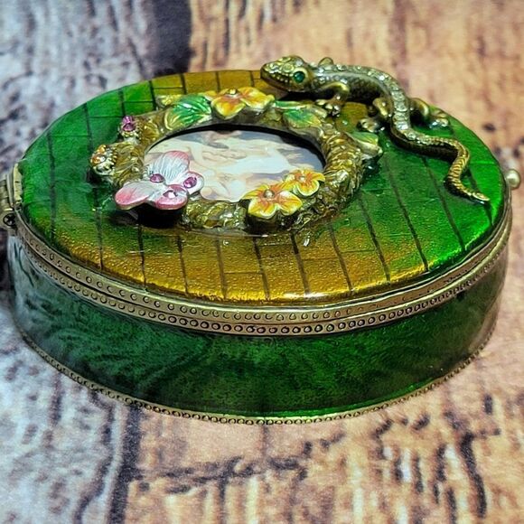 Swarovski Crystal Picture Trinket Box - Picture 5 of 10